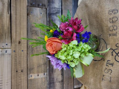 Funeral Flowers from RAYFORD FLORIST & GIFTS - your local Henderson, TX.